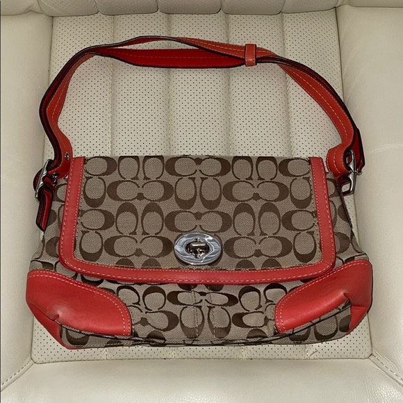 Coach Handbags - Signature Coach purse